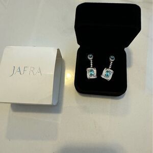 Jafra blue earrings #8/#9